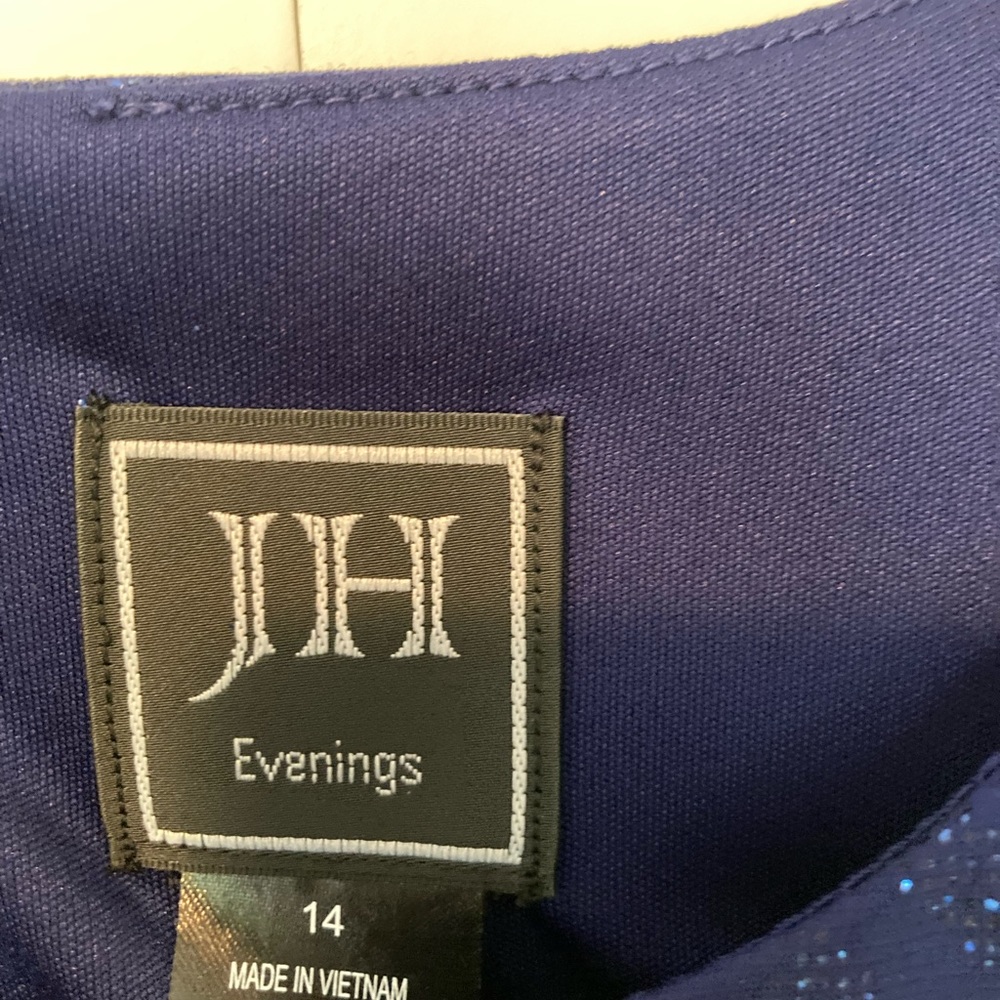 JH evening dress - Picture 2 of 3